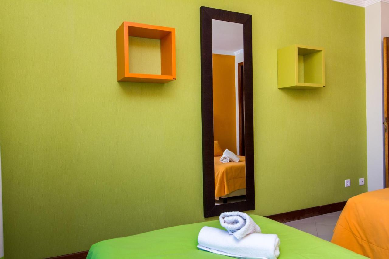 Family Apartment - Pool And Garden & Playground & Beach & Albufeira Ngoại thất bức ảnh